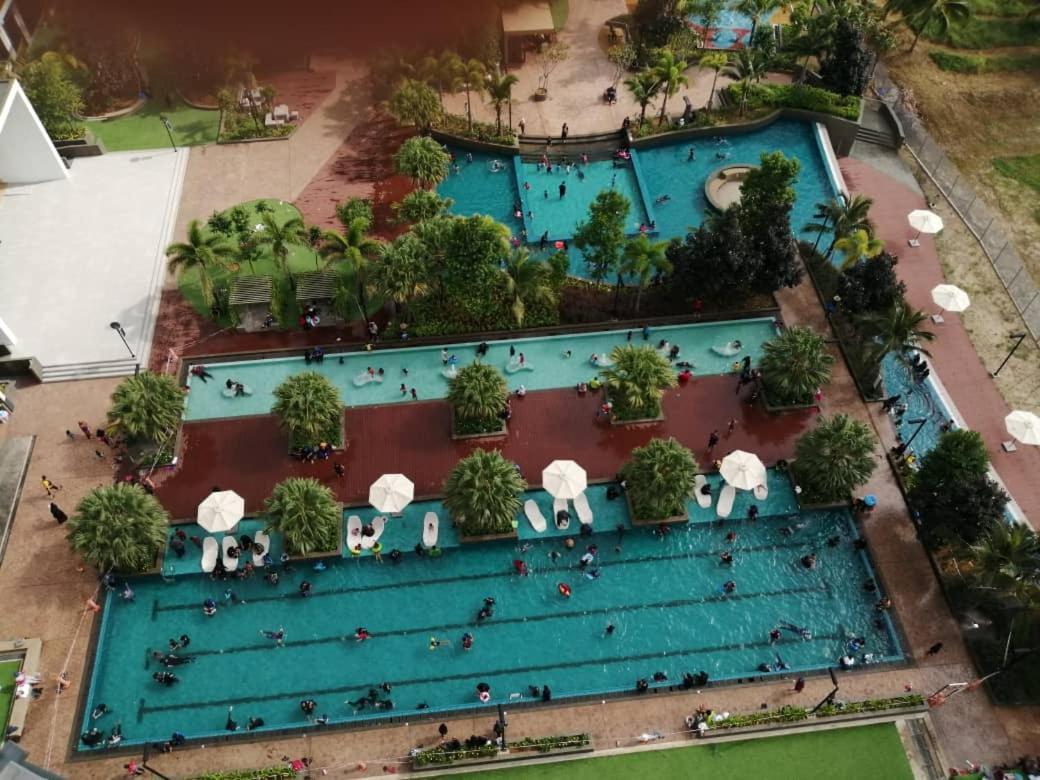 Micasa Timurbay Residence Kampung Sungai Ular Exteriör bild